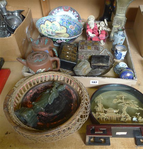 Group of Oriental ware